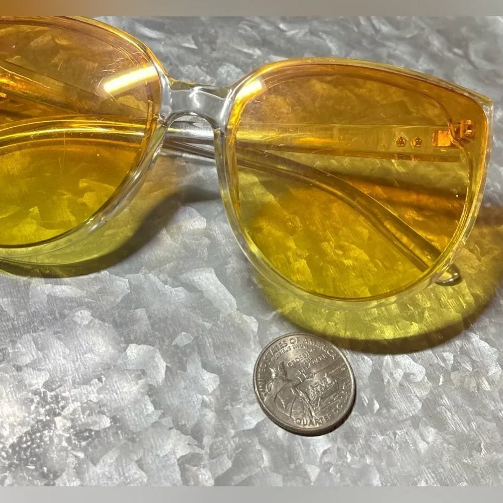 🔥❤️🔥 2 Oversized Retro Pairs of Sunglasses Tinted Lenses Photos Included…